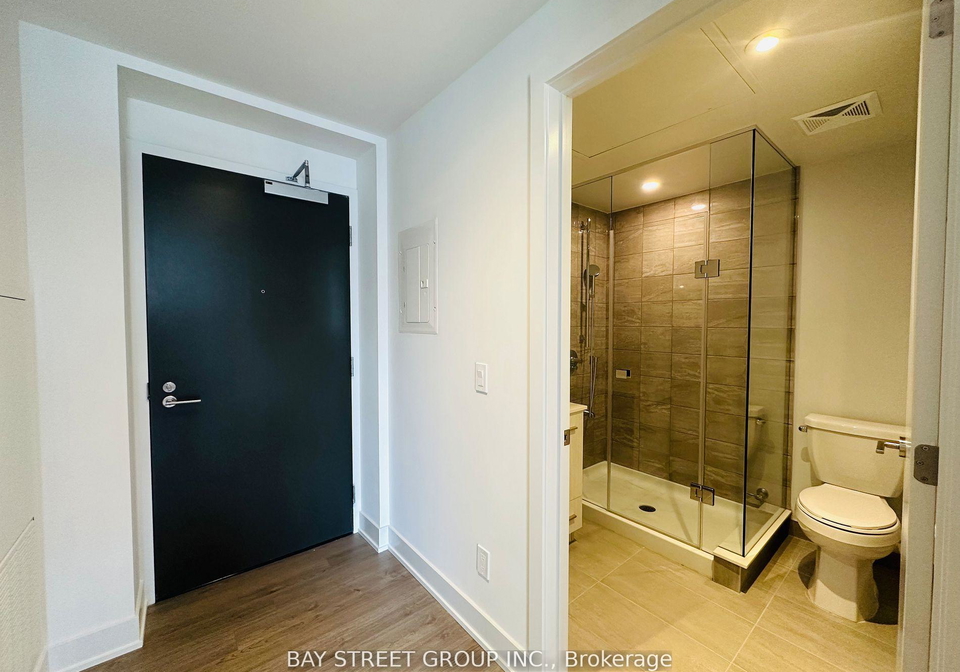 8-cumberland-street-toronto-ontario-c12810024
