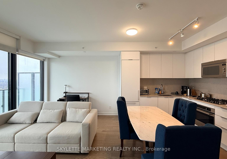 20-lombard-street-toronto-ontario-c12810242