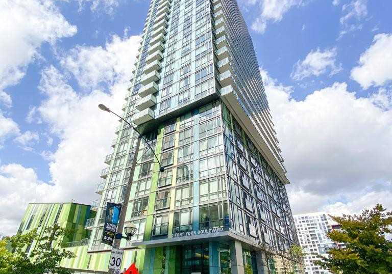 170-fort-york-boulevard-toronto-ontario-c12810344
