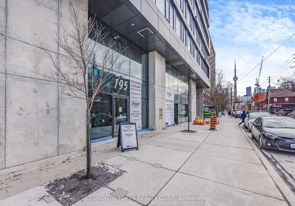 195-mccaul-street-toronto-ontario-c12810424