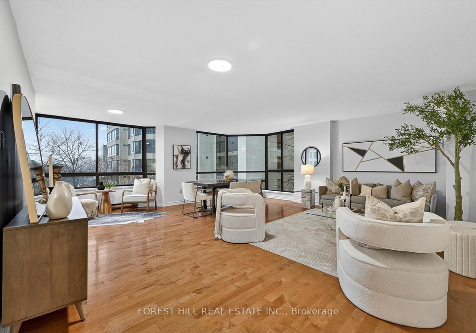 280-simcoe-street-toronto-ontario-c12810770