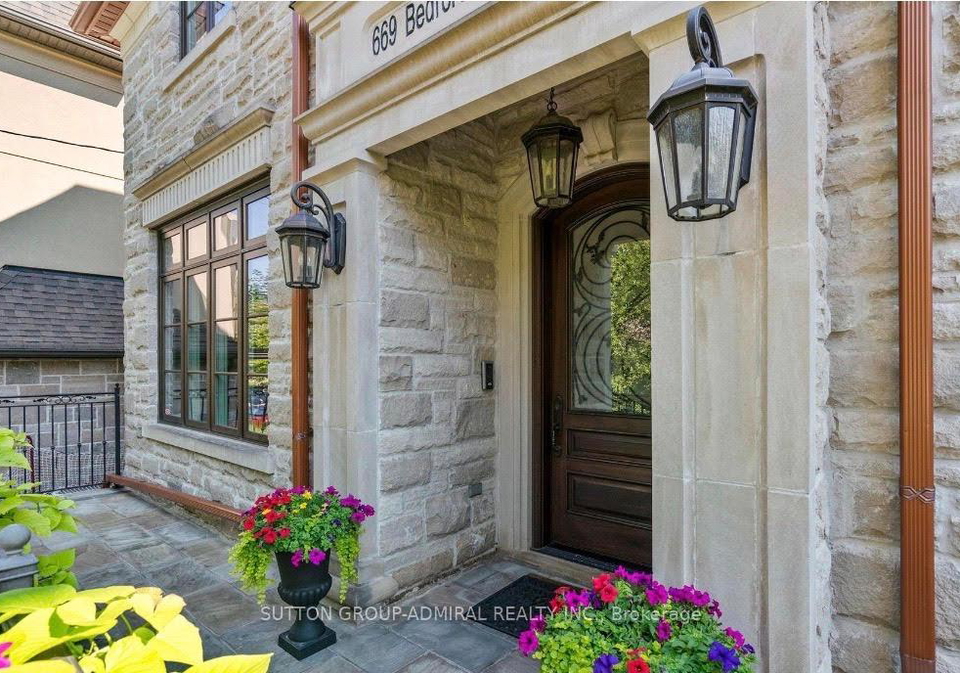 669-bedford-park-avenue-toronto-ontario-c12810810