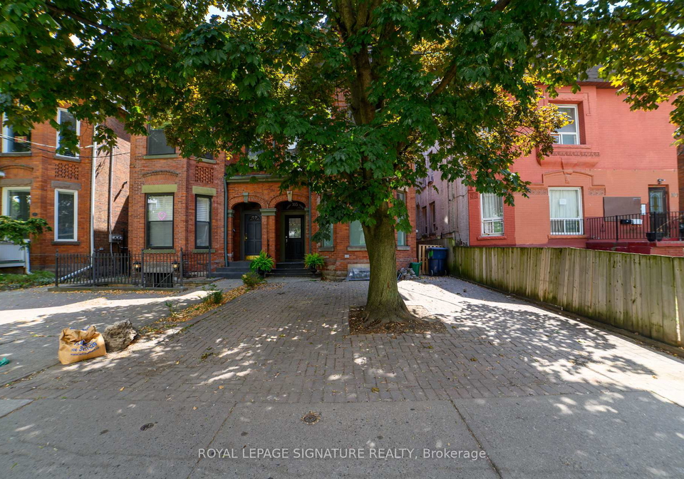 103-gloucester-street-toronto-ontario-c12810902