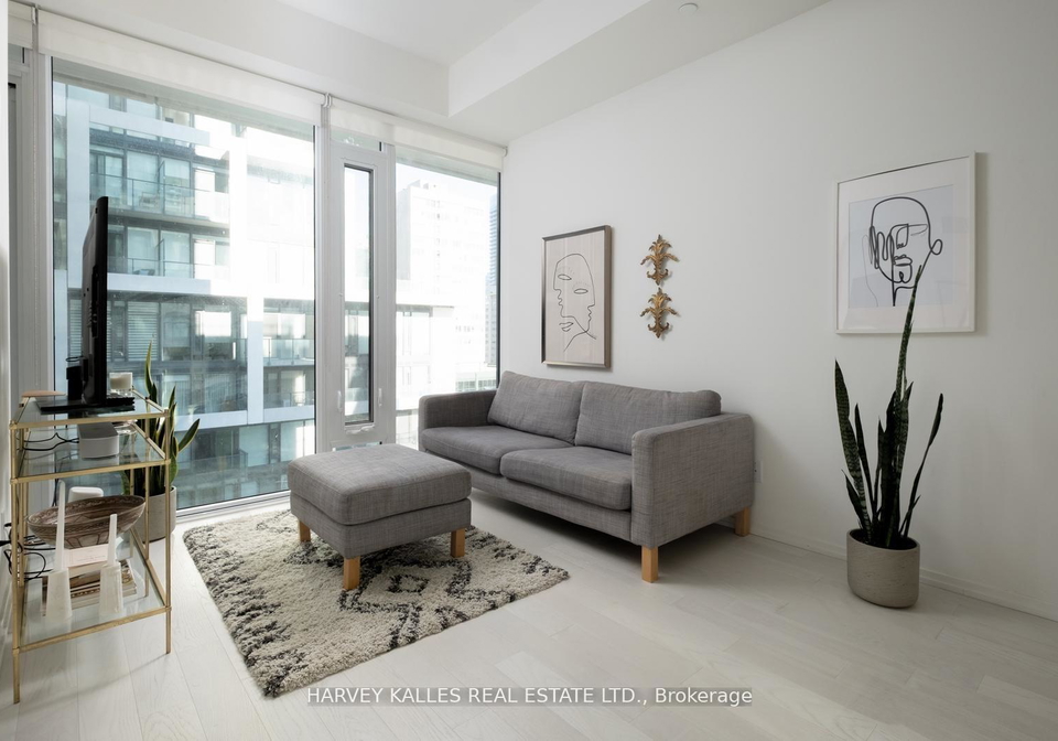 8-hillsdale-avenue-e-toronto-ontario-c12810912