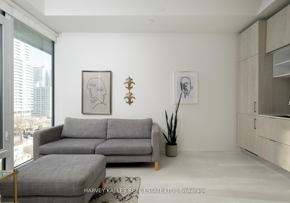 8-hillsdale-avenue-e-toronto-ontario-c12810912