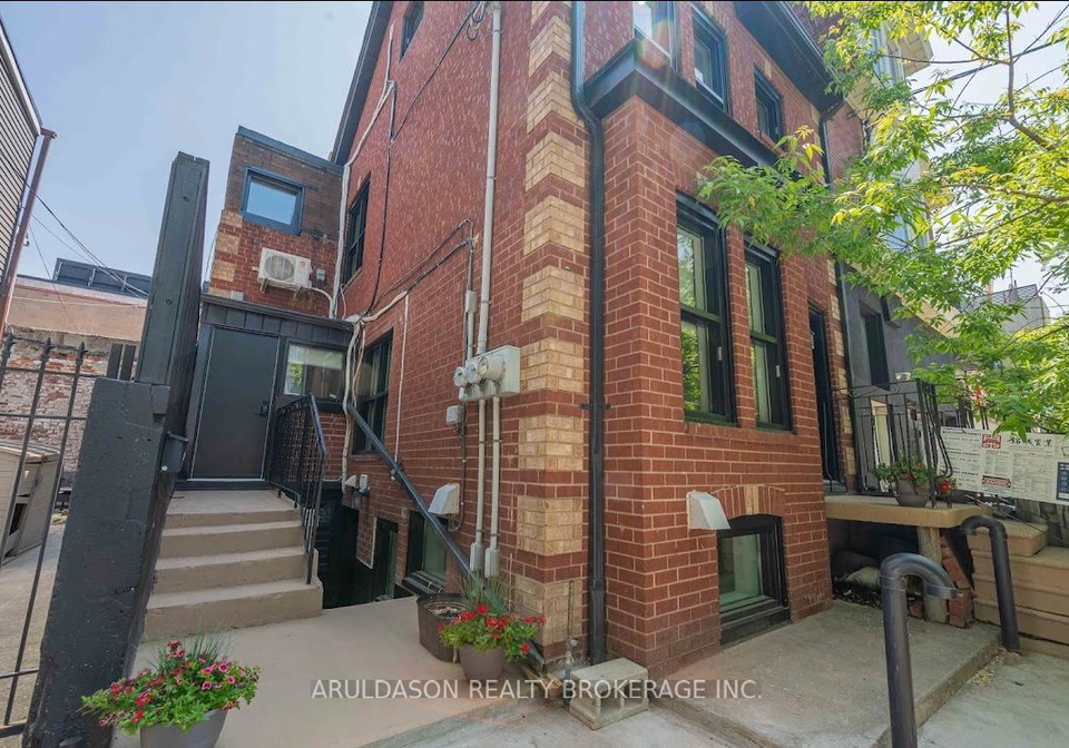 1-givins-street-toronto-ontario-c12810968