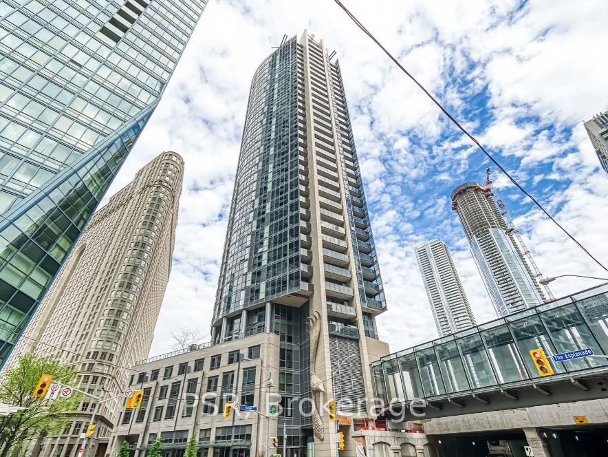 1-the-esplanade-toronto-ontario-c12811230