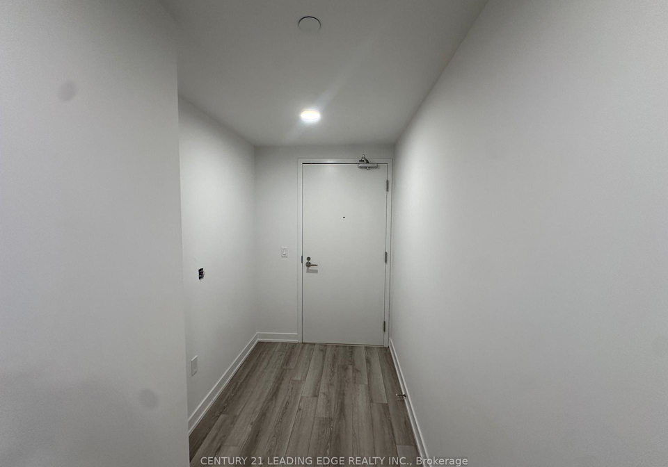 230-simcoe-street-toronto-ontario-c12811406