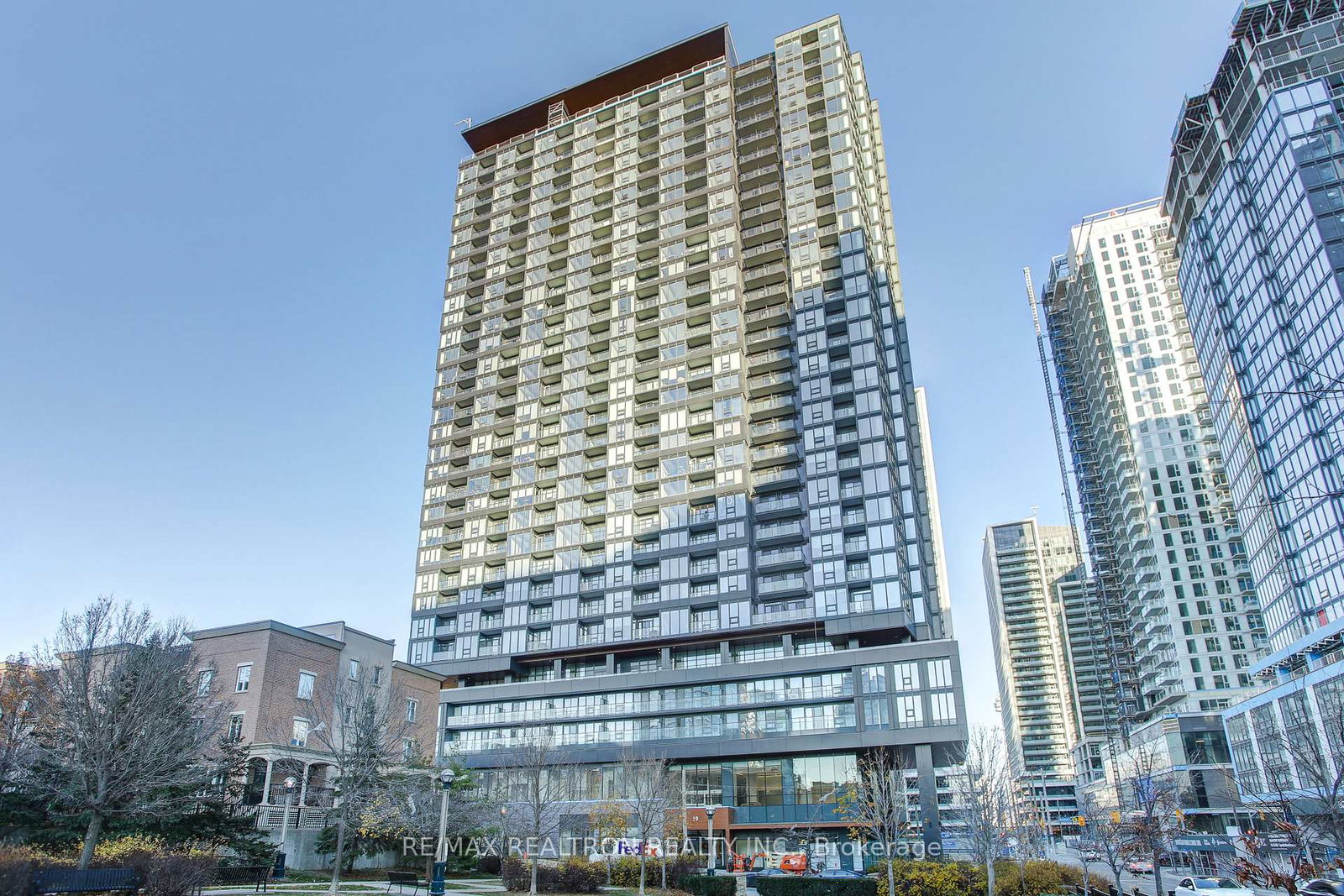 19-western-battery-road-toronto-ontario-c12811446
