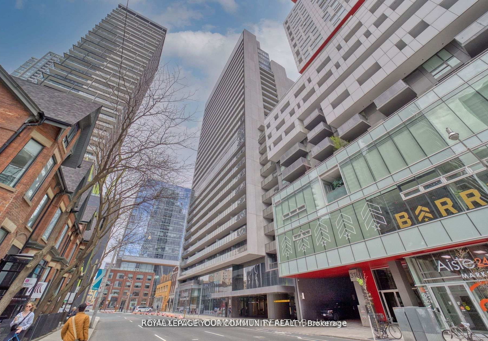 330-richmond-street-w-toronto-ontario-c12811502