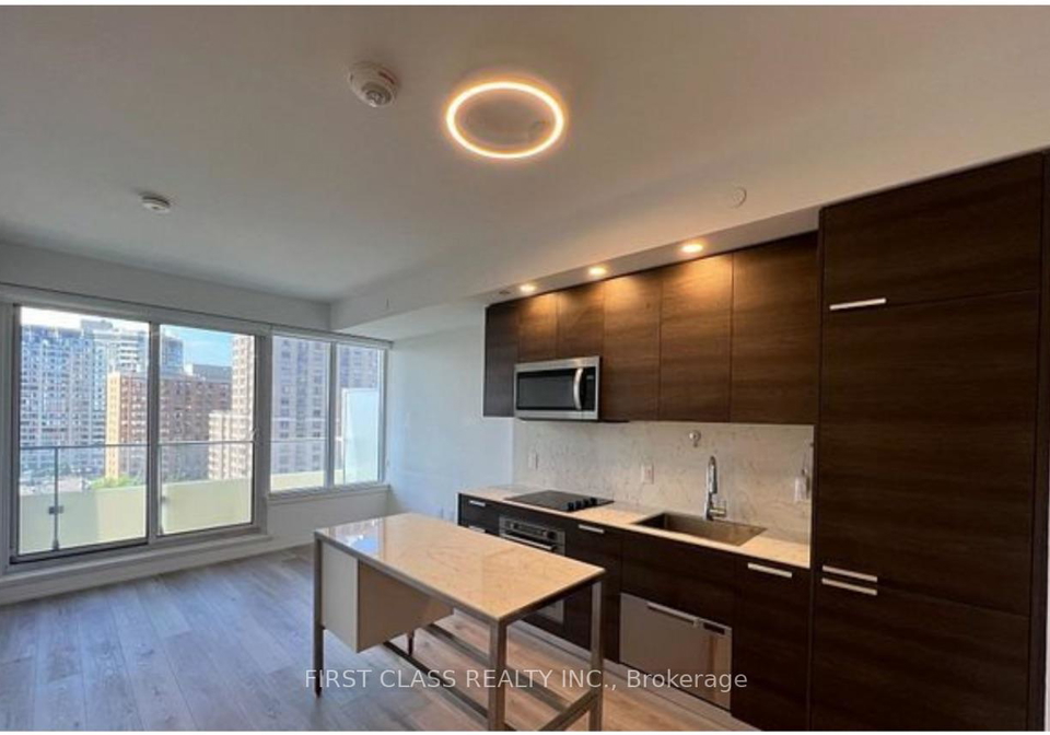 75-canterbury-place-toronto-ontario-c12811742
