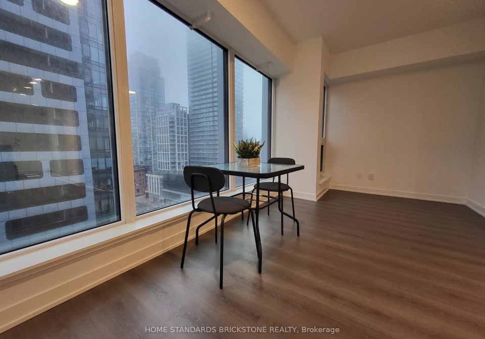 8-wellesley-street-w-toronto-ontario-c12811762