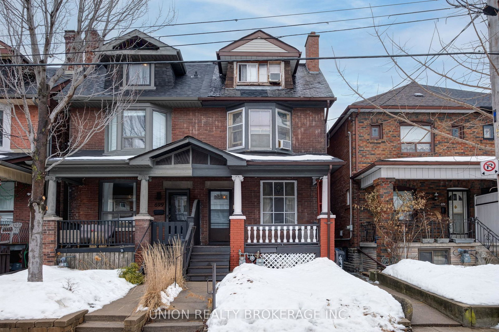 697-manning-avenue-toronto-ontario-c12811870