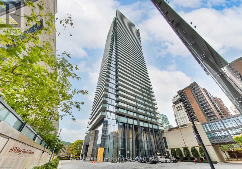 1080-bay-street-toronto-ontario-c12812422