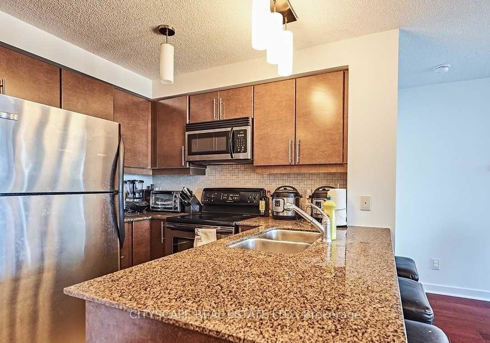 18-harbour-street-toronto-ontario-c12812816