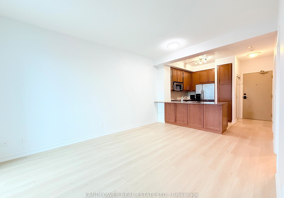 18-holmes-avenue-north-york-ontario-c12812958