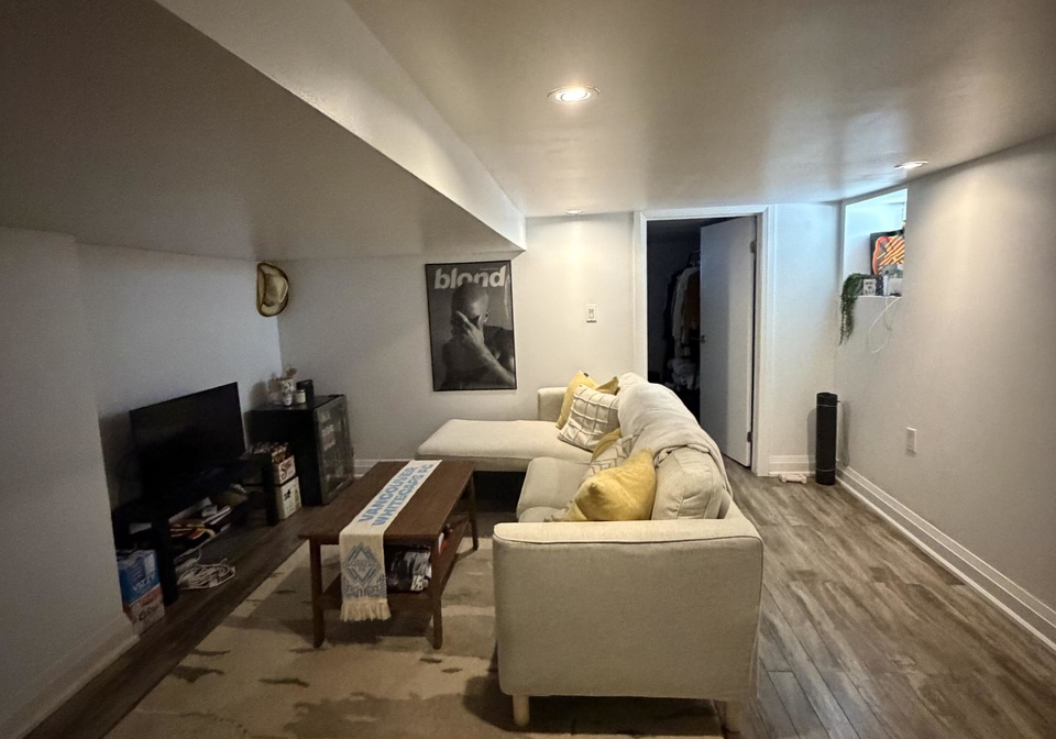 3-rolyat-street-toronto-ontario-c12813038