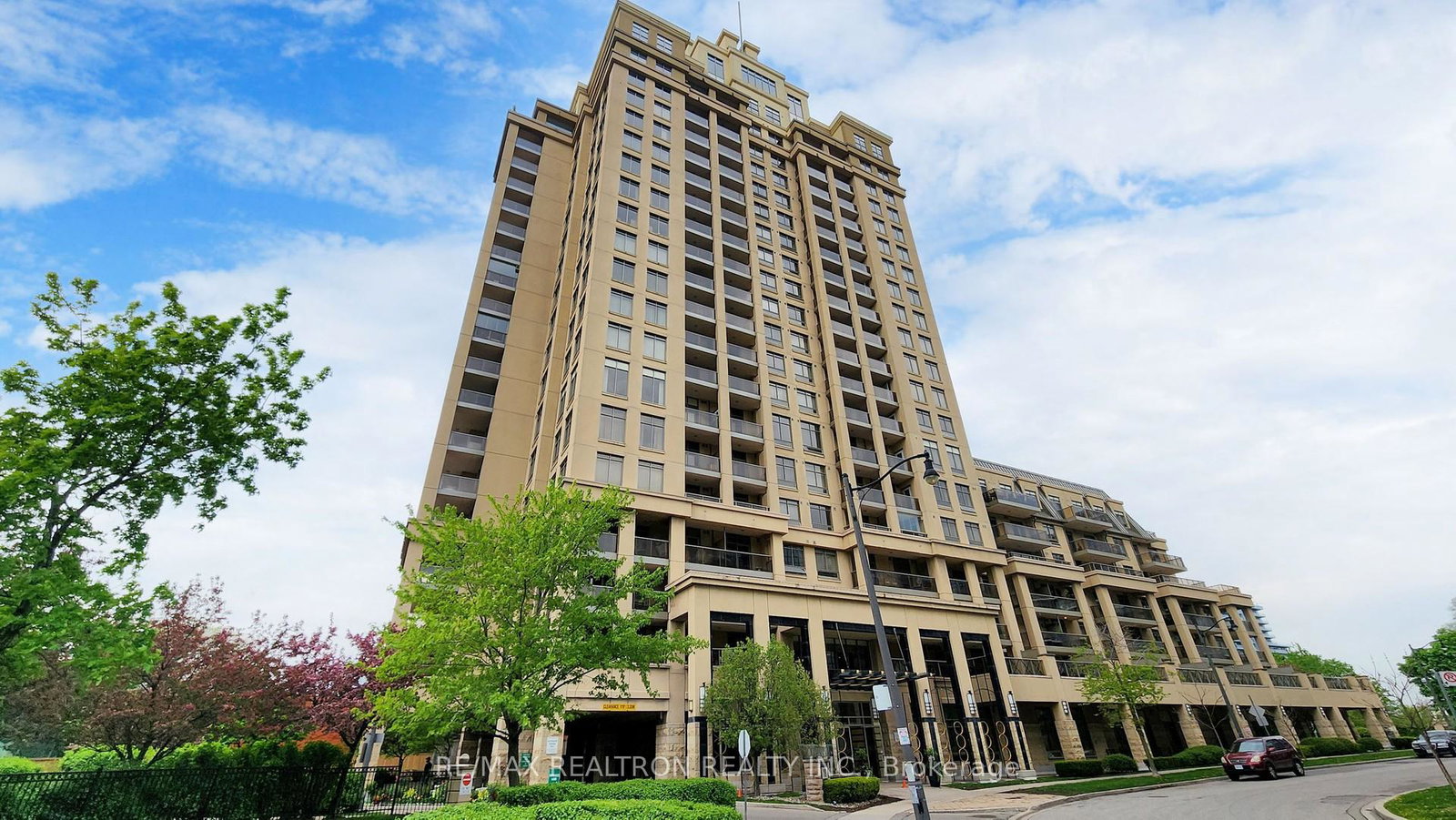 18-kenaston-gardens-north-york-ontario-c12813252