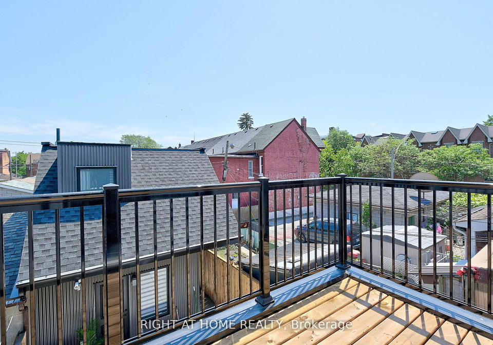 131-brock-avenue-toronto-ontario-c12813292