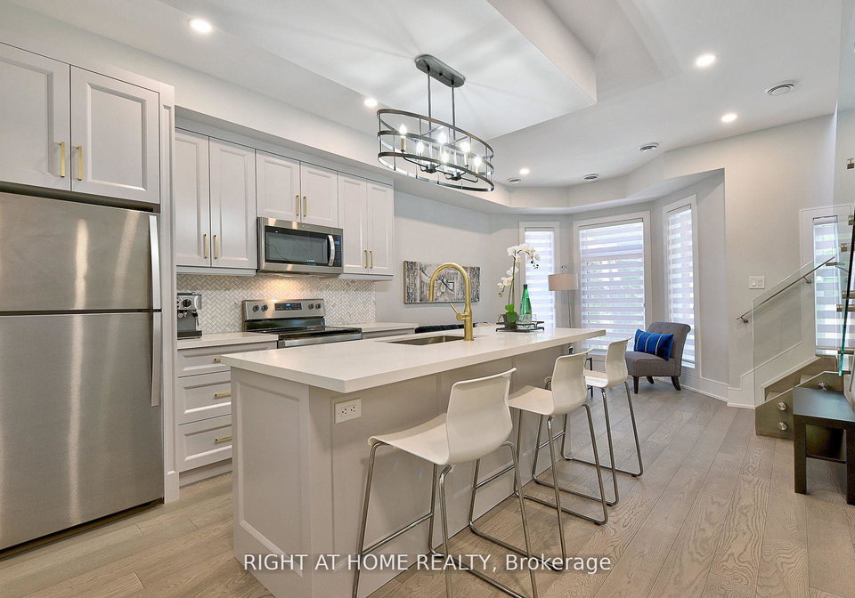 131-brock-avenue-toronto-ontario-c12813292