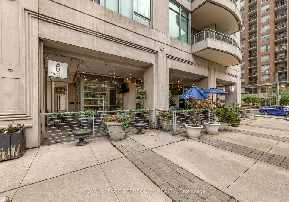 8-scollard-street-toronto-ontario-c12813348