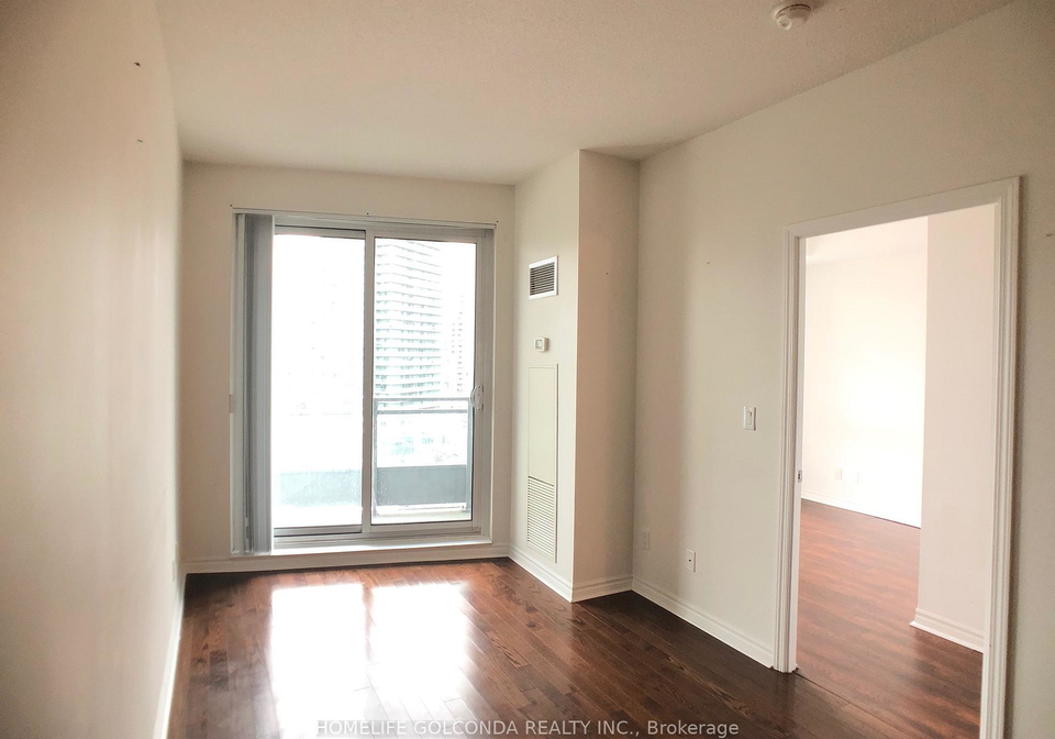 18-holmes-avenue-north-york-ontario-c12813478