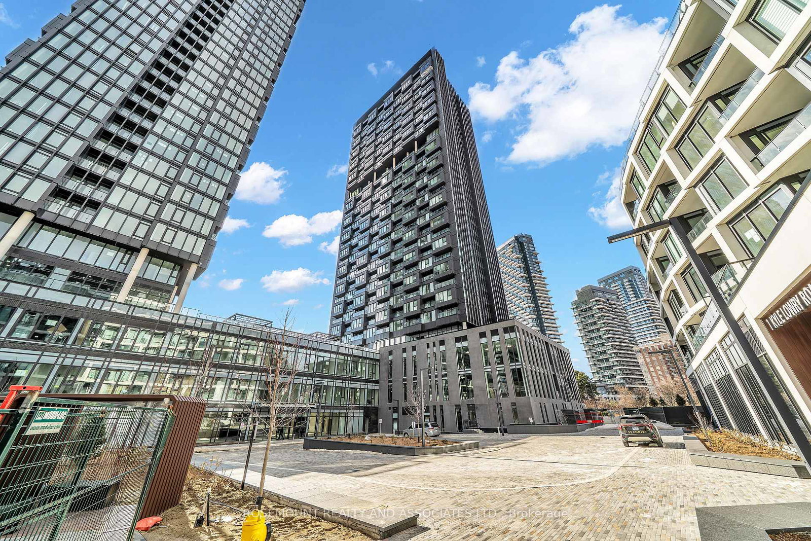 1-quarrington-lane-north-york-ontario-c12814320