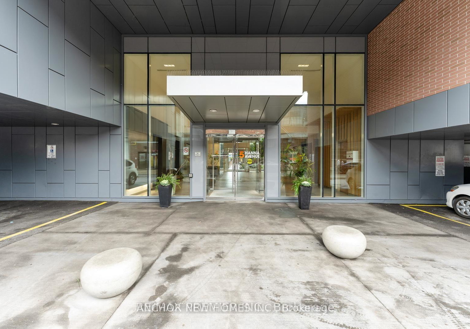 5-hanna-avenue-toronto-ontario-c12814382