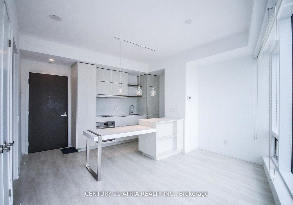 197-yonge-street-toronto-ontario-c12814448