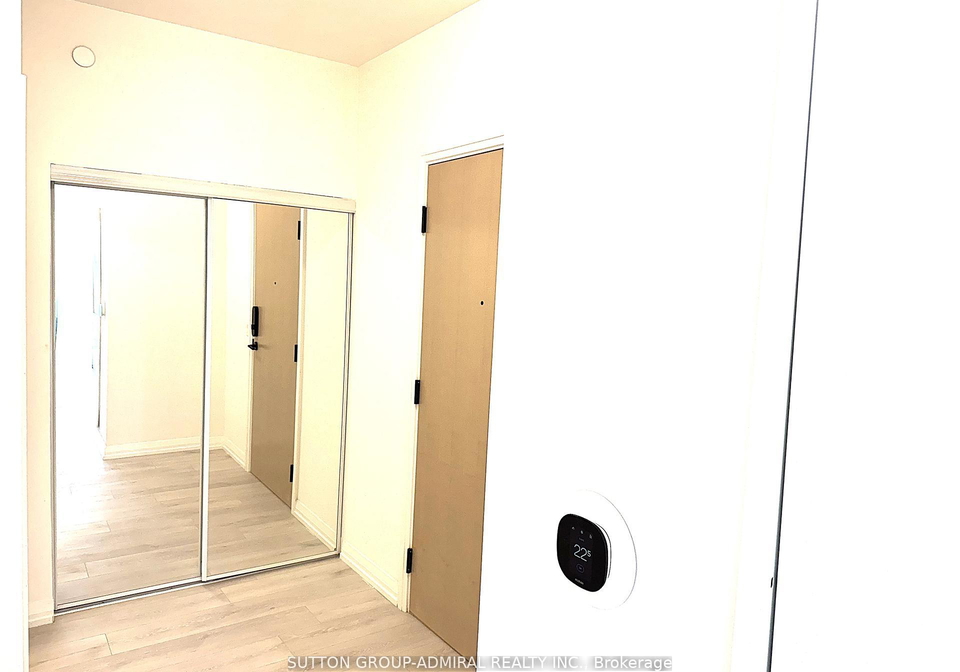 280-dundas-street-w-toronto-ontario-c12814532