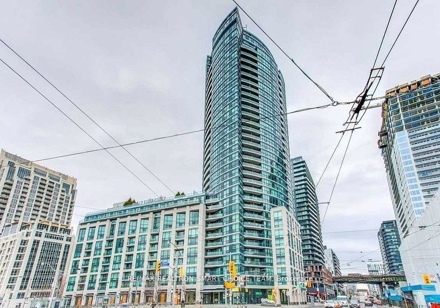 600-fleet-street-toronto-ontario-c12814822