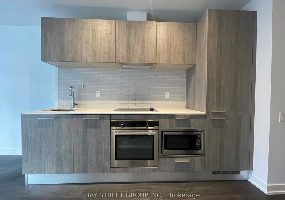 3-gloucester-street-w-toronto-ontario-c12814896
