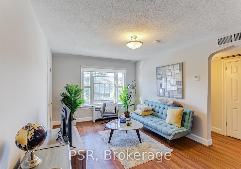 4-sutherland-drive-east-york-ontario-c12814998