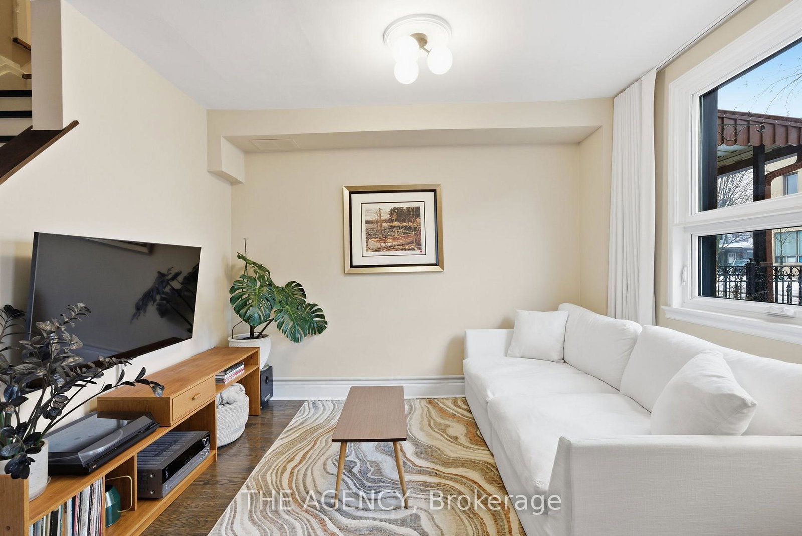 36-mansfield-avenue-toronto-ontario-c12815424