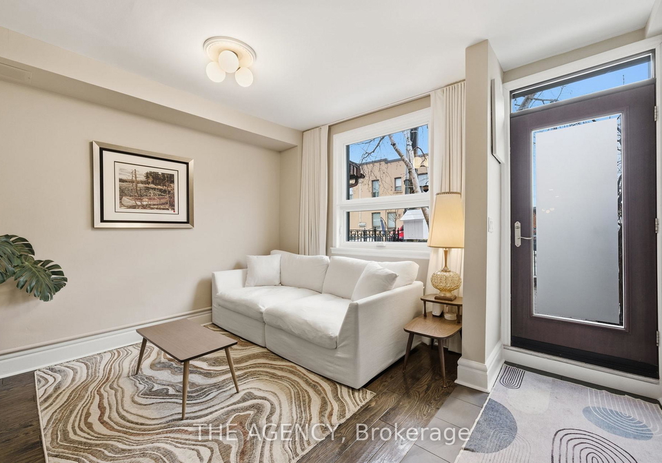 36-mansfield-avenue-toronto-ontario-c12815424