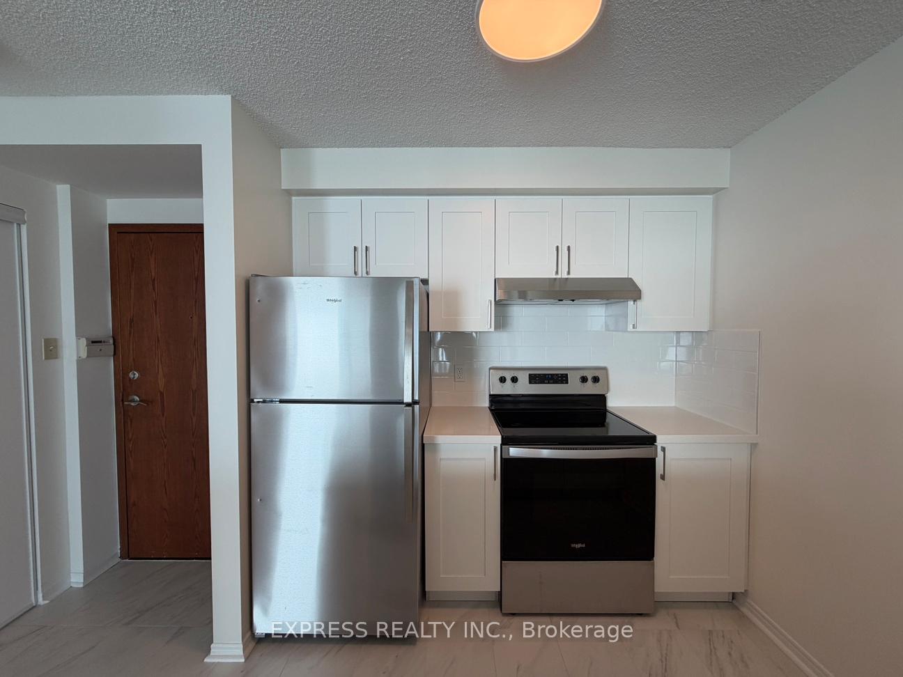 10-queens-quay-w-toronto-ontario-c12815484