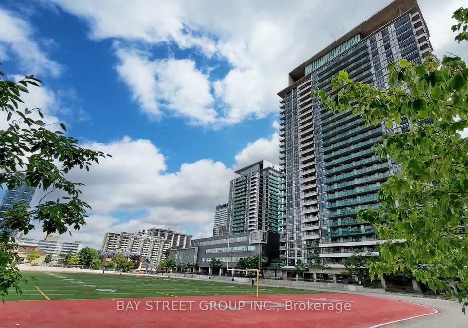 70-roehampton-avenue-toronto-ontario-c12815548