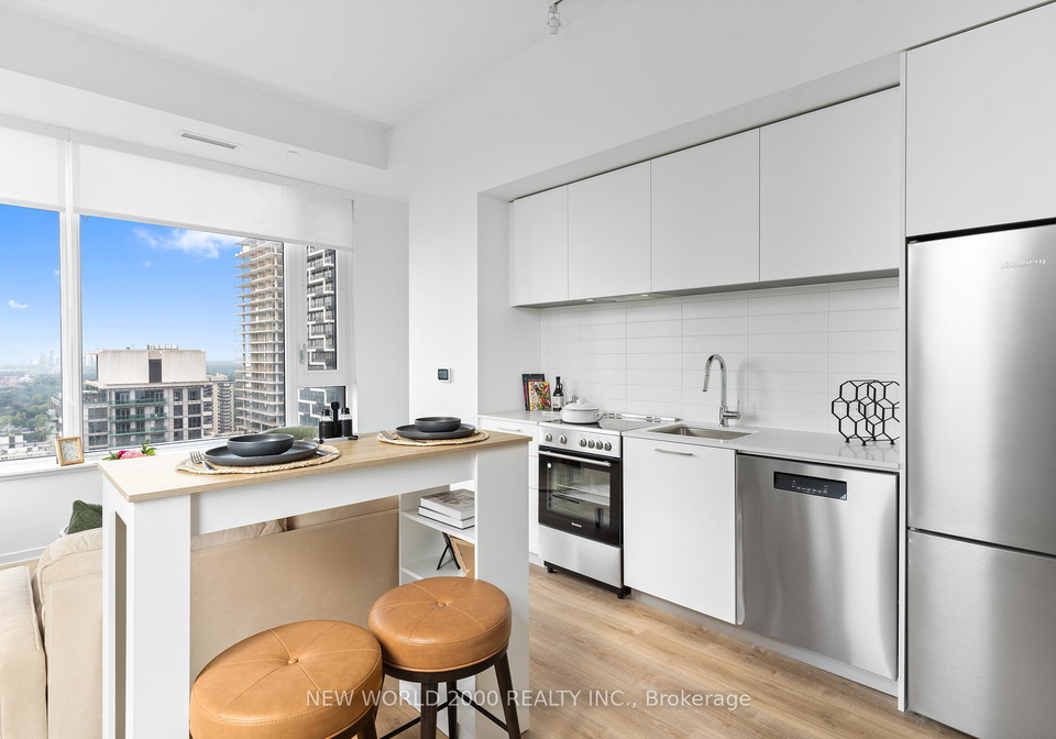 101-roehampton-avenue-toronto-ontario-c12815550
