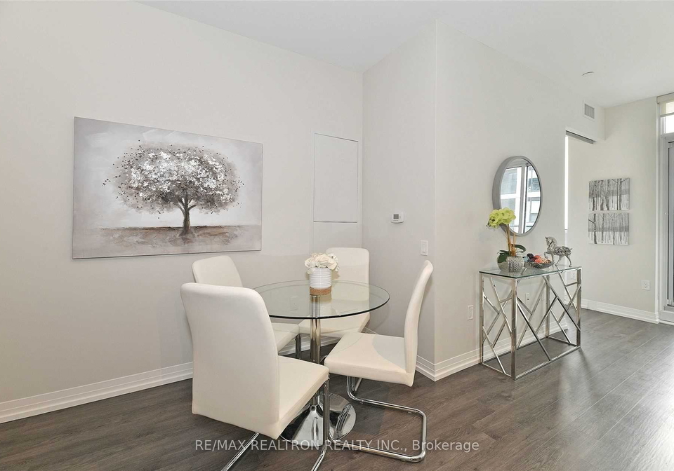 251-jarvis-street-toronto-ontario-c12815668