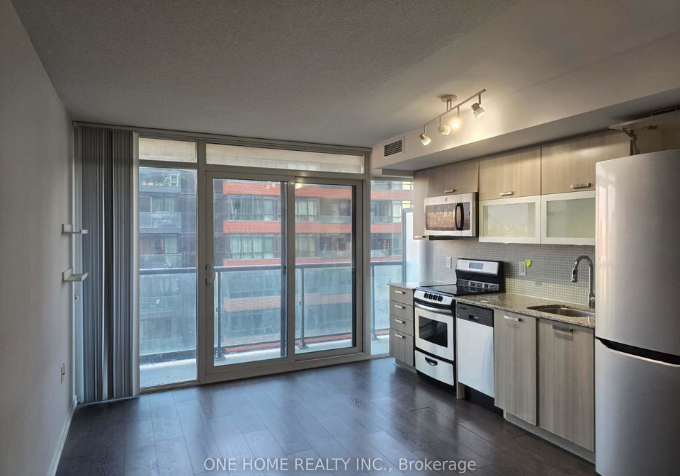 36-lisgar-street-toronto-ontario-c12815678