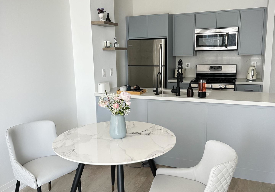 35-mariner-terrace-toronto-ontario-c12815798