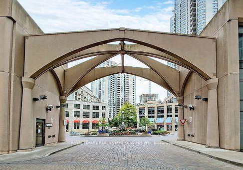 15-northtown-way-north-york-ontario-c12815866