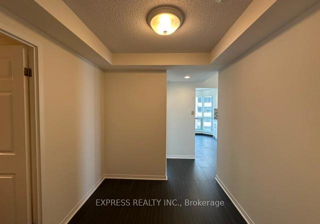 10-yonge-street-toronto-ontario-c12815948