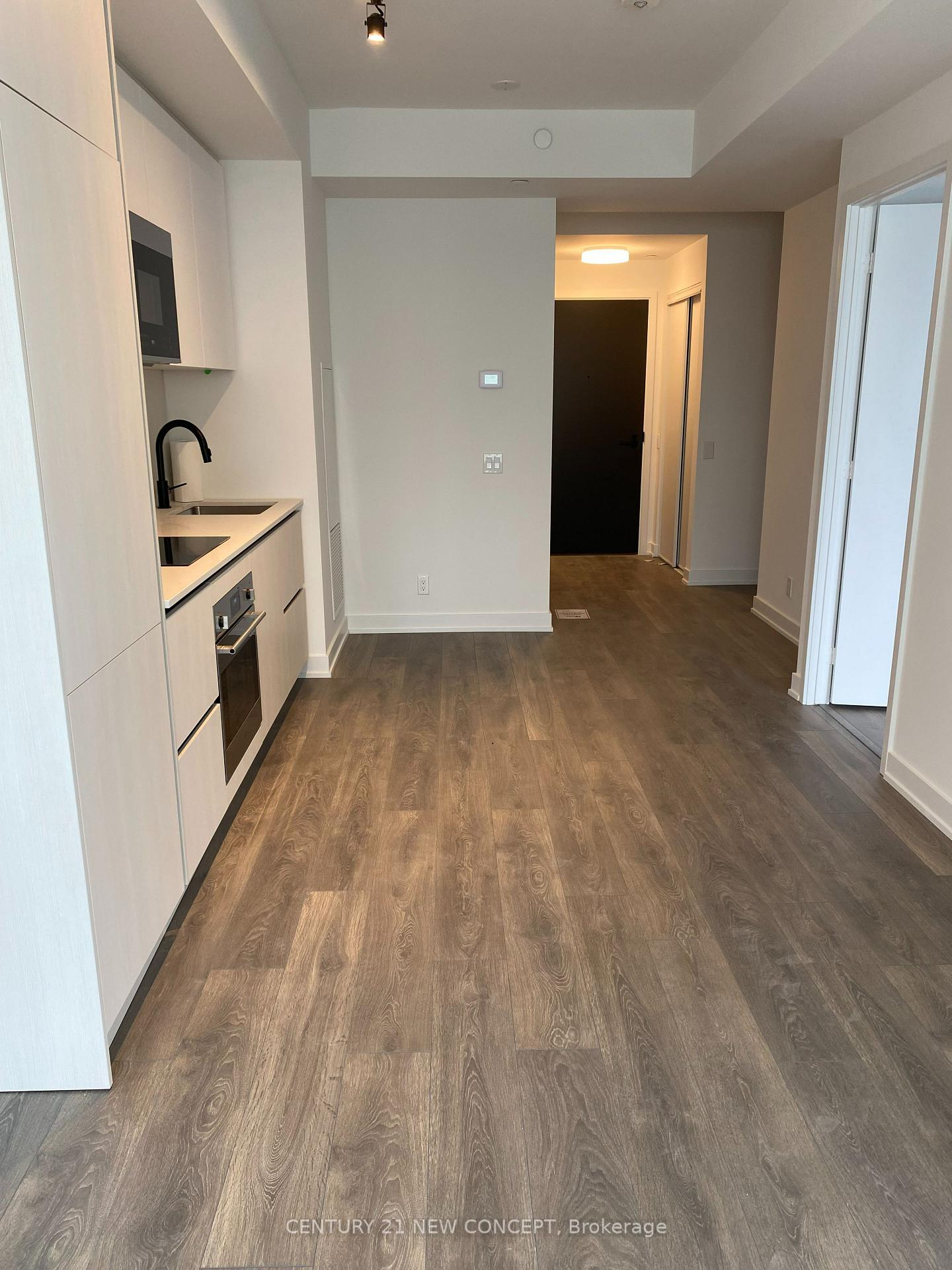 108-peter-street-toronto-ontario-c12816076