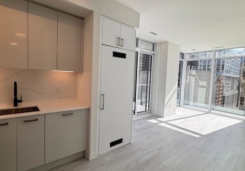 280-dundas-street-w-toronto-ontario-c12816356