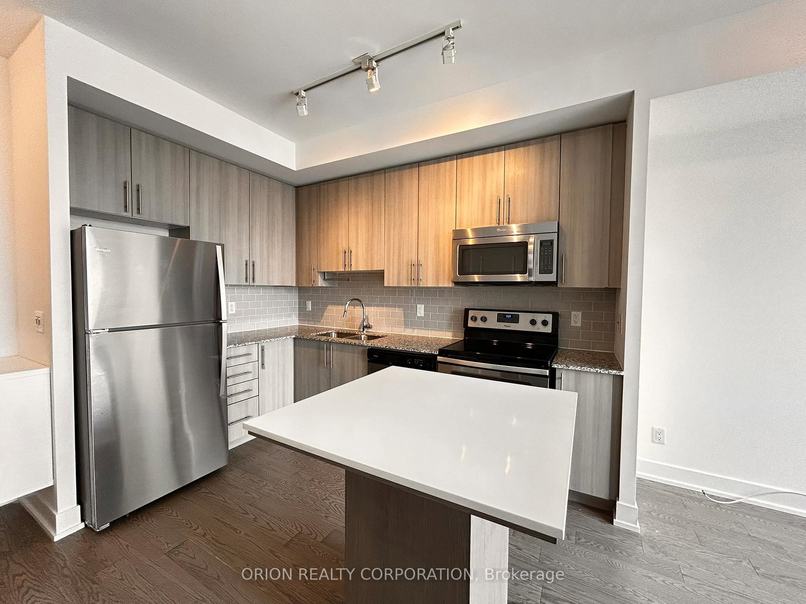 68-merton-street-toronto-ontario-c12816620
