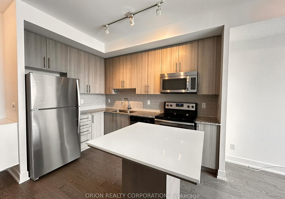 68-merton-street-toronto-ontario-c12816620
