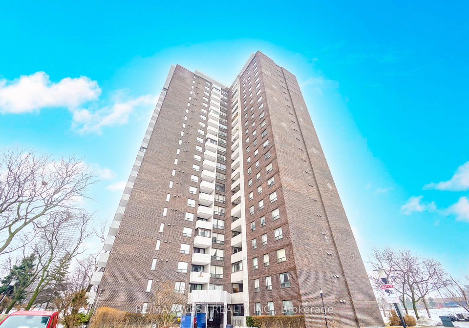10-muirhead-road-north-york-ontario-c12816926