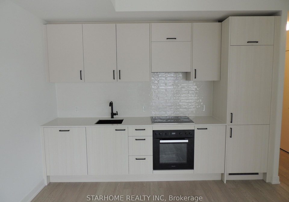 1-quarrington-lane-north-york-ontario-c12817178