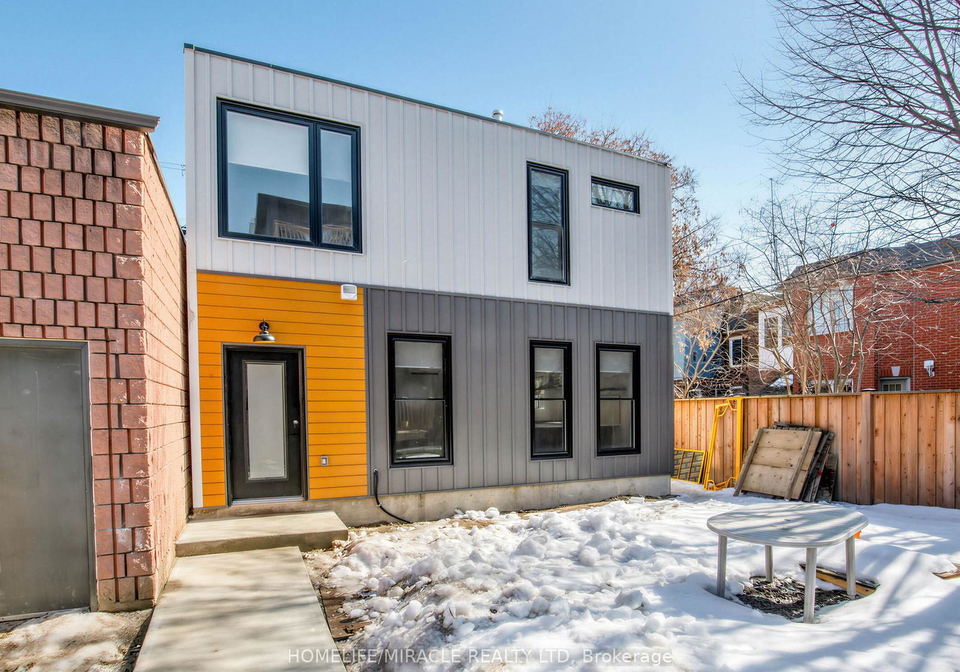 679-dovercourt-road-toronto-ontario-c12817330